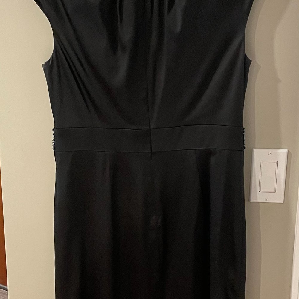 Dress - Picture 3 of 5